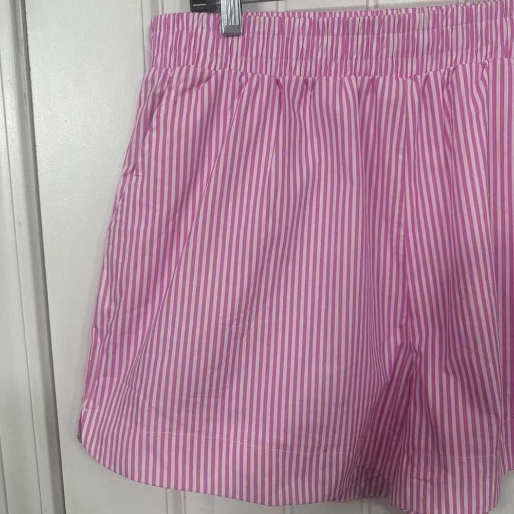 Boutique brand Blakeley NWT pink and white striped cotton boxer style short. L - Picture 2 of 4